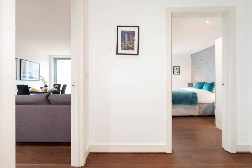 Centre 2bed - With Balcony & Parking Birmingham